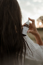 Load image into Gallery viewer, golden tress / herbal hair elixir