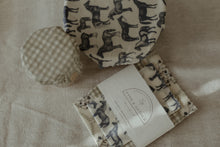 Load image into Gallery viewer, natural beeswax wraps / saddle + sage