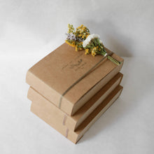 Load image into Gallery viewer, earthen makeup set
