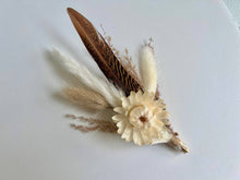 Load image into Gallery viewer, strawflower hat feather
